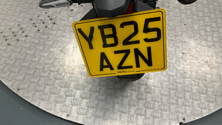 Honda GB350S (25MY)